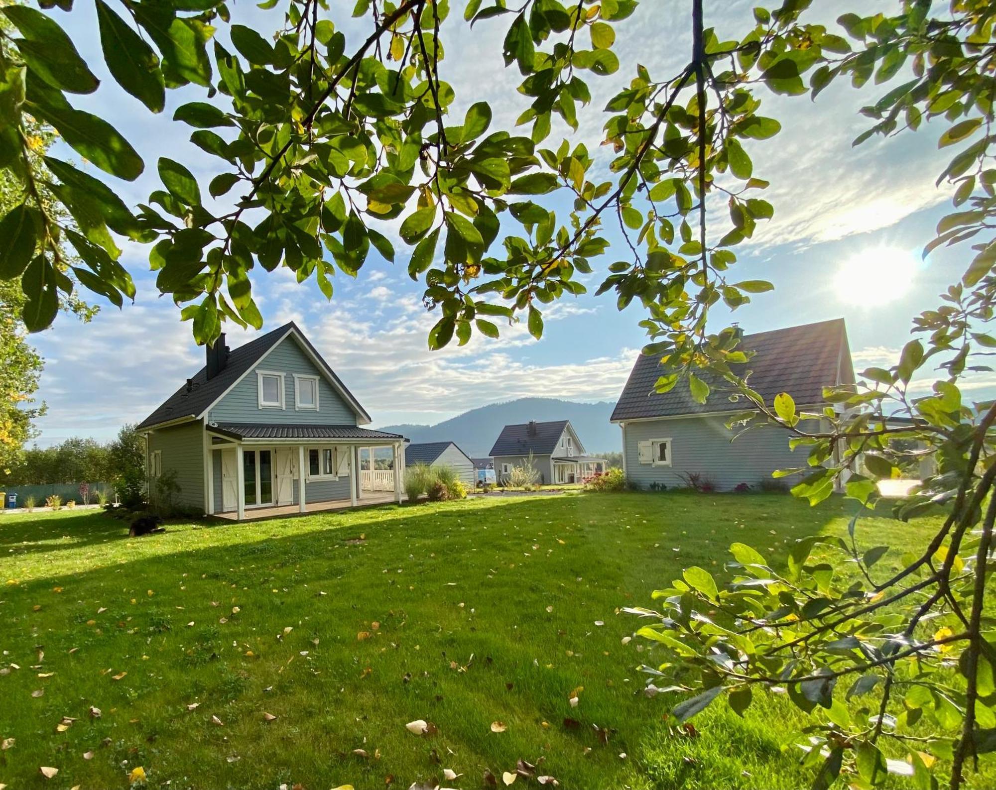 Osada Aurora Caloroczne Z Jacuzzi Z Widokiem Na Jezioro I Gory Holiday home