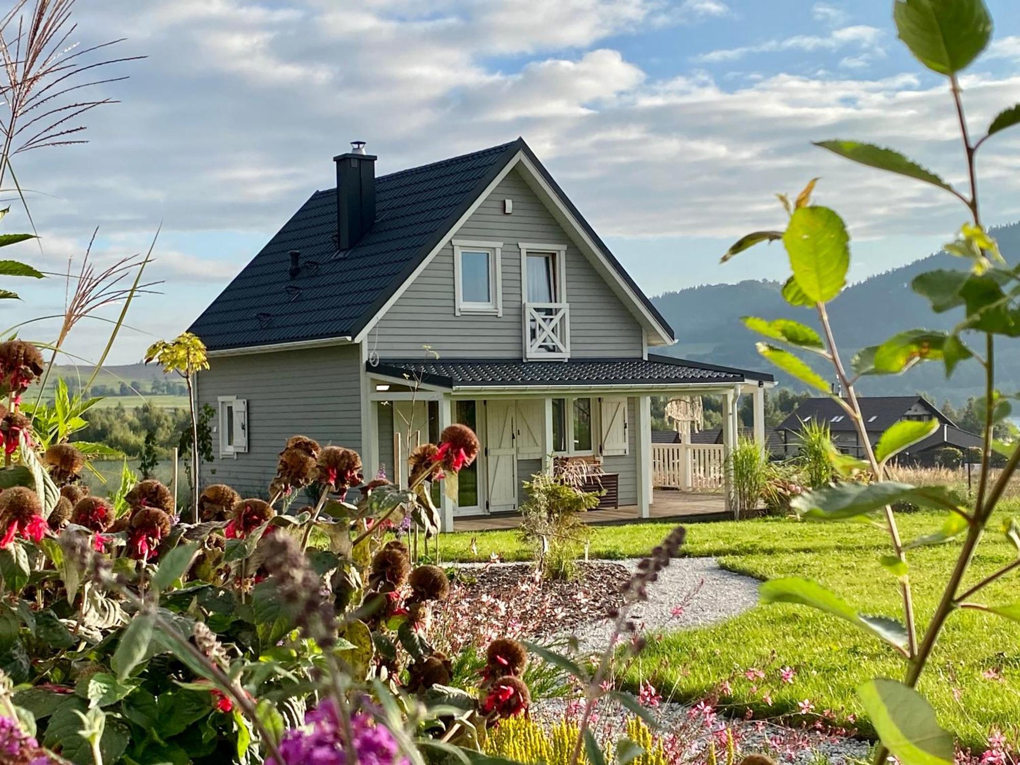 Osada Aurora Caloroczne Z Jacuzzi Z Widokiem Na Jezioro I Gory Holiday home